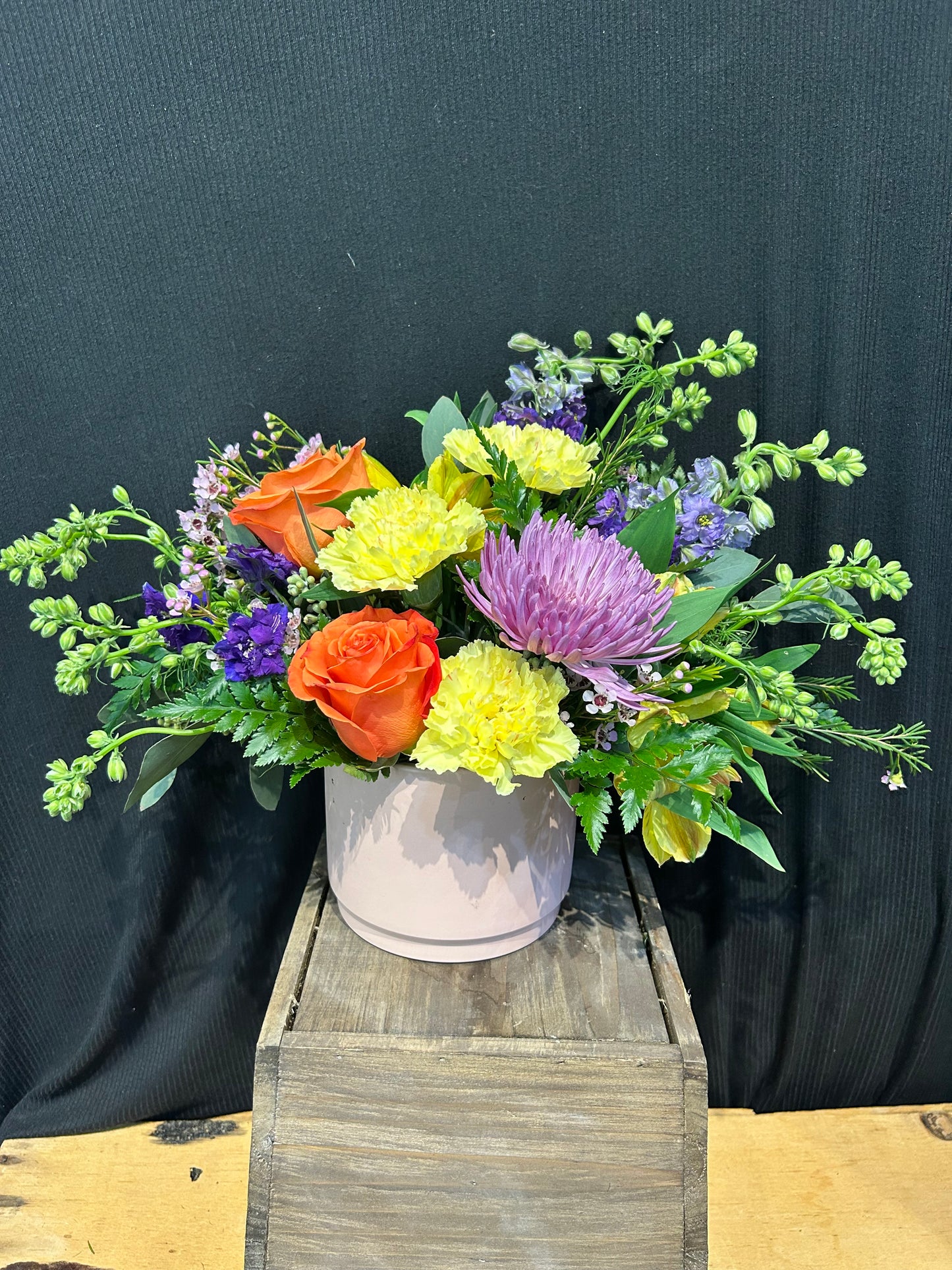 Bright & Cheery Designer’s Choice Arrangement